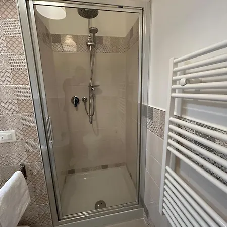 Il Mare A Due Passi * بيزارو